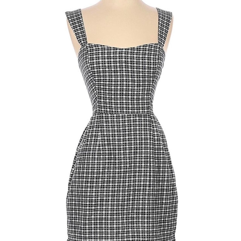 Abercrombie & Fitch Black and White Mini Dress